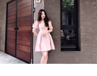 ĐẦM CỔ VUÔNG PLI (KÈM HÌNH THẬT)