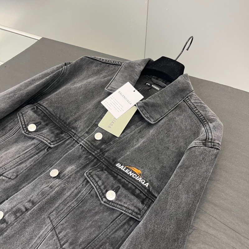 Áo khoác denim thời trang mẫu mới thương hiệu Balenciaga cao cấp