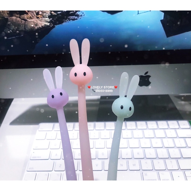 Bút Bi Lovely😘: Với nhiều hình🌸🐰🍓... cute cưng xỉu up xỉu down lắm luôn nha. Hàng Quảng Châu Loại 1 Cao Cấp