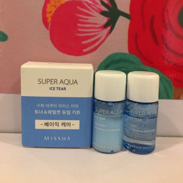 Bộ kit mini dưỡng da Missha Super Aqua ice tear (Xanh)