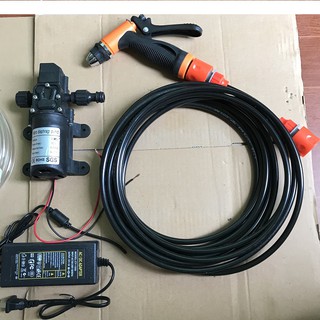 máy rửa xe mini
