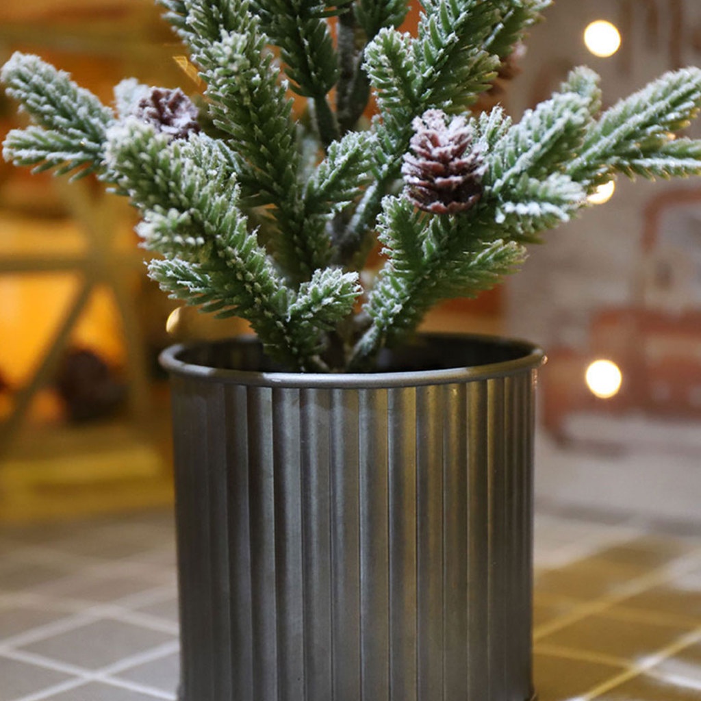 Cây Thông Giả Bằng Sắt PE 19X30.4Cm Dùng Trang Trí Giáng Sinh