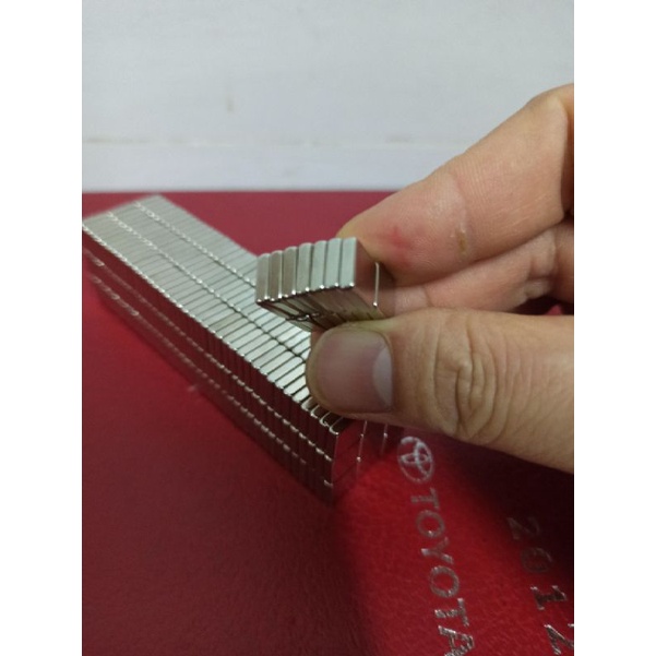 Nam châm hình chữ nhật 30x15x3, 25x15x3, 20x10x3, 10x10x3 mm