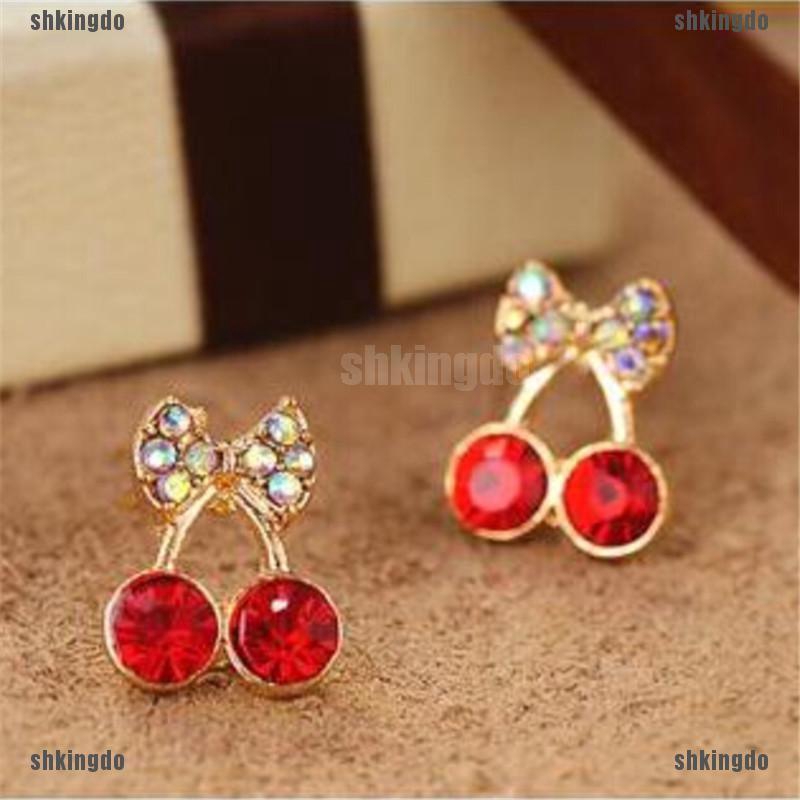 Đôi khuyên tai hình trái Cherry đính đá xinh xắn