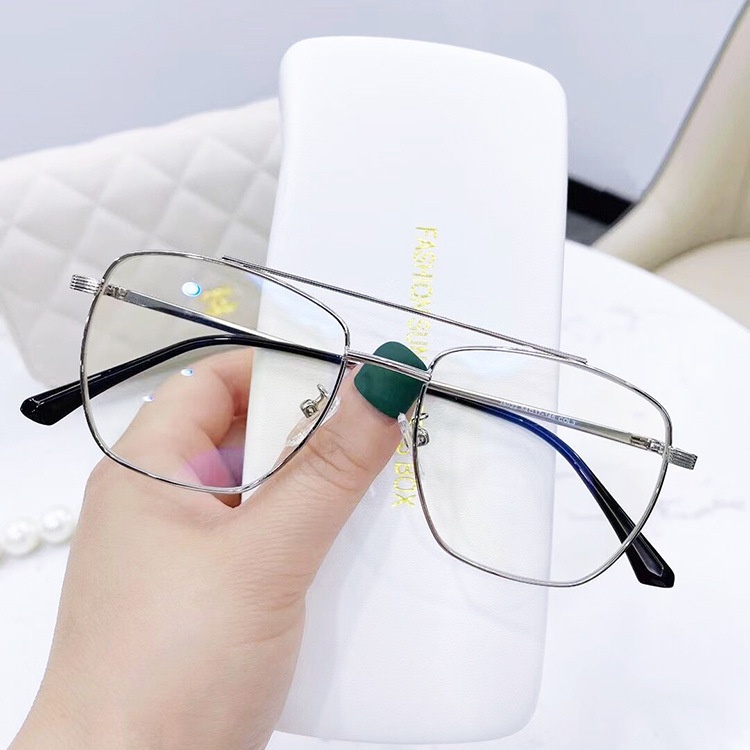 Kính cận JIUERBA 35220 chống bức xạ chống ánh sáng xanh cao cấp