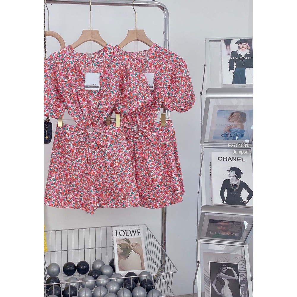 Jumpsuit hoa váy khoét eo nhúm khoen tròn tay phồng!