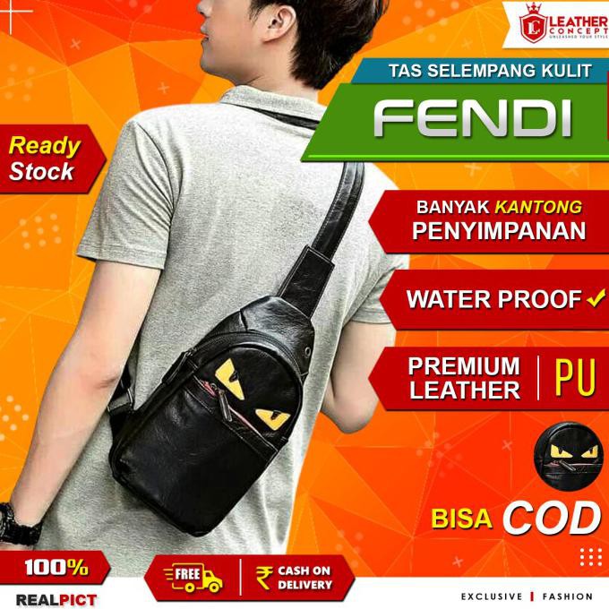 Fendi Túi Đeo Chéo Bằng Da Thời Trang Cá Tính