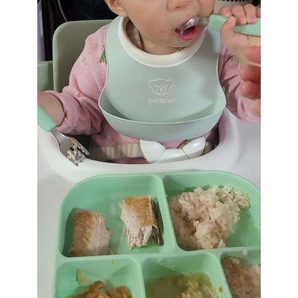 SET THÌA DĨA BONBON DAILYLIKE NỘI ĐỊA HÀN CHO BÉ KÈM HỘP ĐỰNG