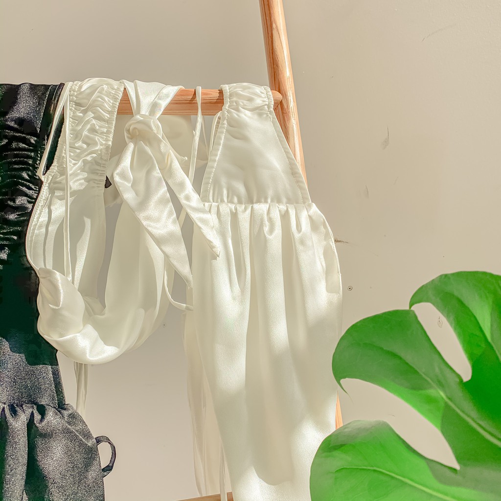 Áo croptop hai dây thắt nơ ngực gợi cảm, thích hợp đi biển, dạo phố - Dánh cho nàng chuộng phong cách sexy, cá tính | BigBuy360 - bigbuy360.vn