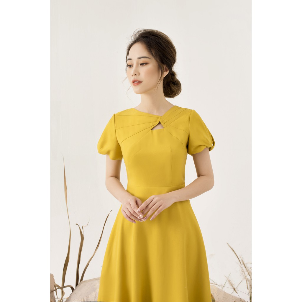 DIDO - Váy Xếp Ly Vàng Nhún Cổ Nữ | BigBuy360 - bigbuy360.vn