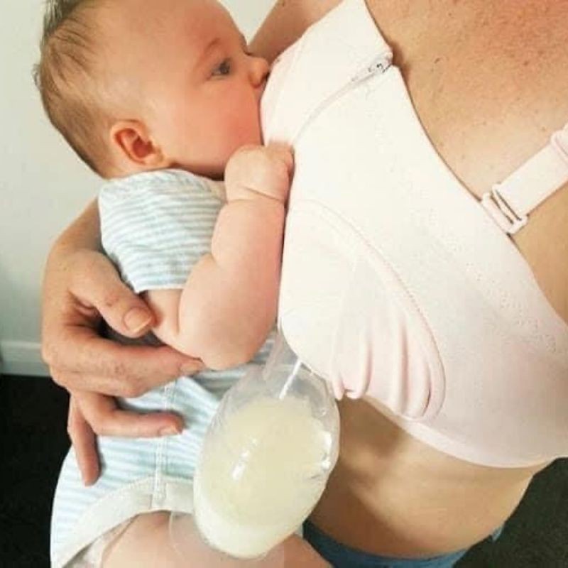 Cốc hứng sữa silicon cao cấp Cmbear phễu hút sữa rảnh tay