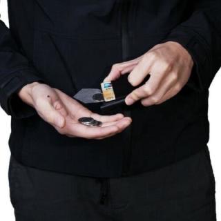 Ví Đựng Thẻ Mỏng Bằng Sợi Carbon