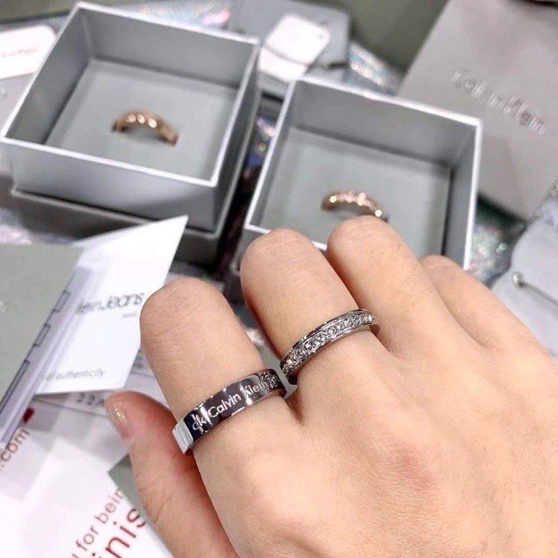 Nhẫn CK - Nhẫn thép không gỉ đính đá in họa tiết CK thời trang