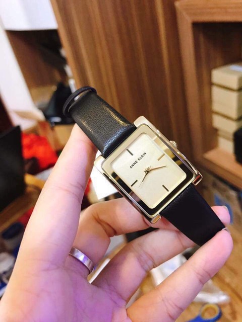 Đồng hồ nữ Anne Klein AK/2706CHBK thanh lịch