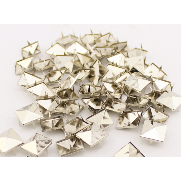 Ghim Cài Hình Kim Tự Tháp Bằng Bạc Nhiều Kích Thước Dùng Làm Đồ Da Thủ Công