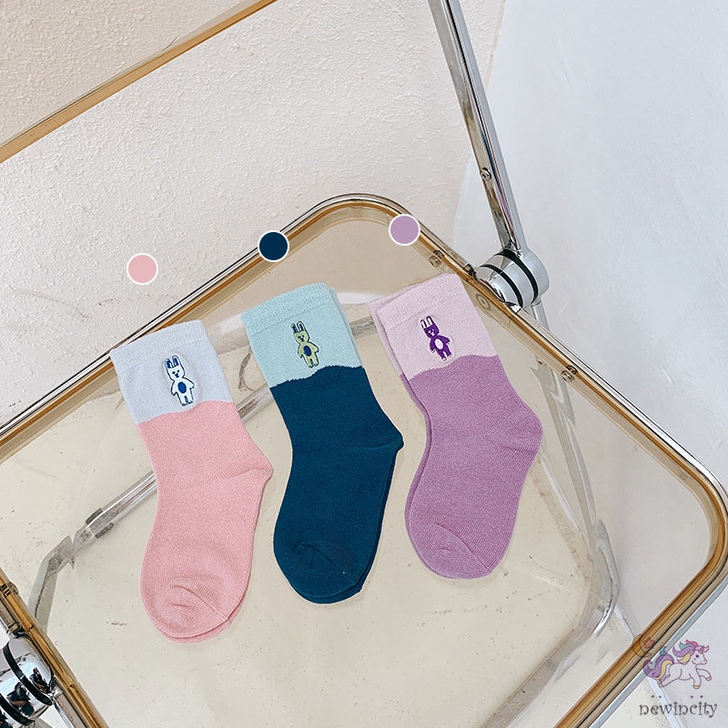 Set 3 Đôi Vớ Thêu Họa Tiết Hoạt Hình Nhiều Màu Sắc Phong Cách Hàn Quốc Cho Bé