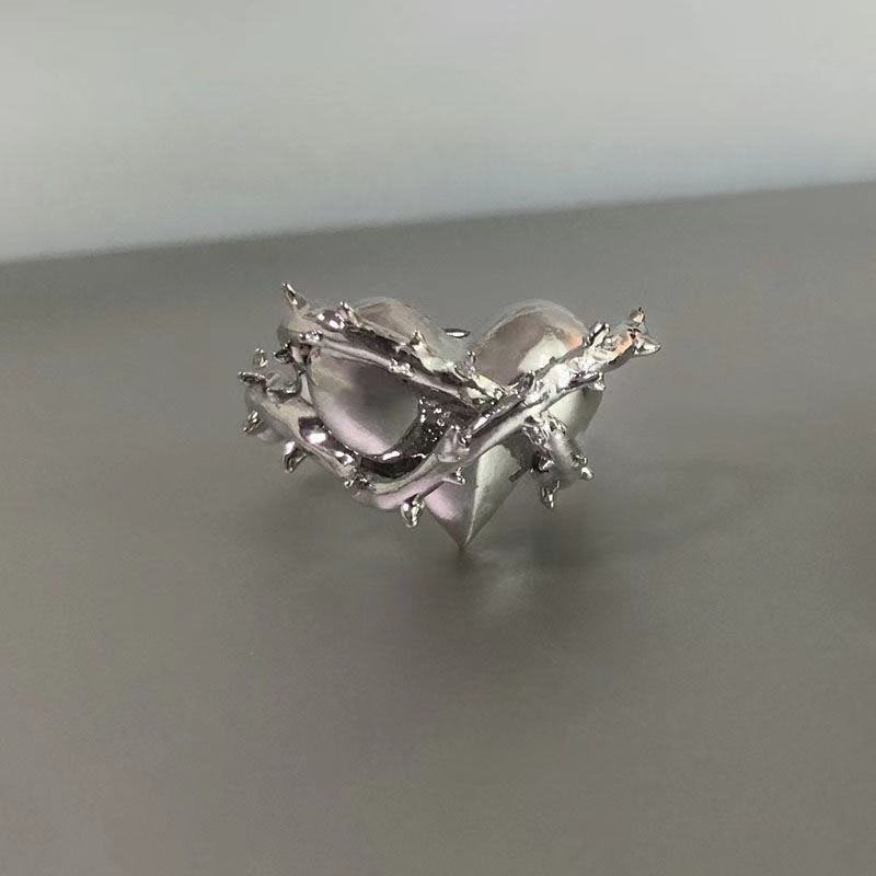 Nhẫn đeo tay kim loại tạo hình trái tim thời trang cho nữ