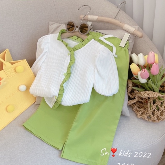 (11-23kg) Set Bộ Quần Áo Thiết Kế Cho Bé Gái Đi Học, Đi Chơi, Bèo Viền Chạy , Quần Ống Loe Thời Thượng