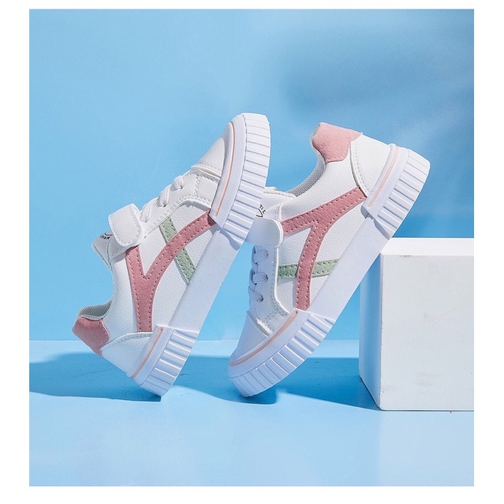 XẢ LỖ - Giày sneaker trắng line hồng bé gái