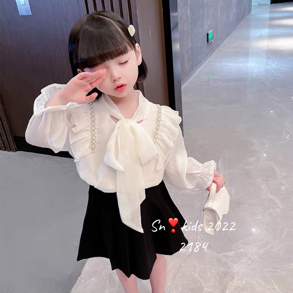 Set váy sơ mi tơ kèm dây cúc ngọc 2 bên bé gái (10-30kg)