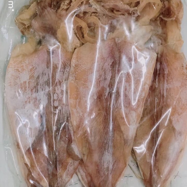 Khô mực nướng lớn