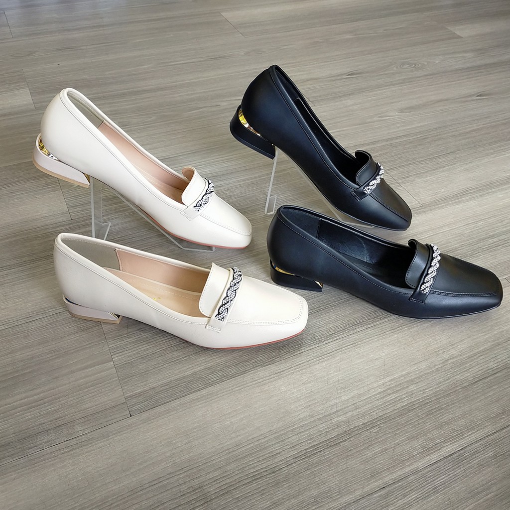 [ẢNH THẬT-FREESHIP] Giày mọi nữ, da lì cao cấp ROSATA RO319 - Đen, Kem - HÀNG VIỆT NAM - BKSTORE | BigBuy360 - bigbuy360.vn