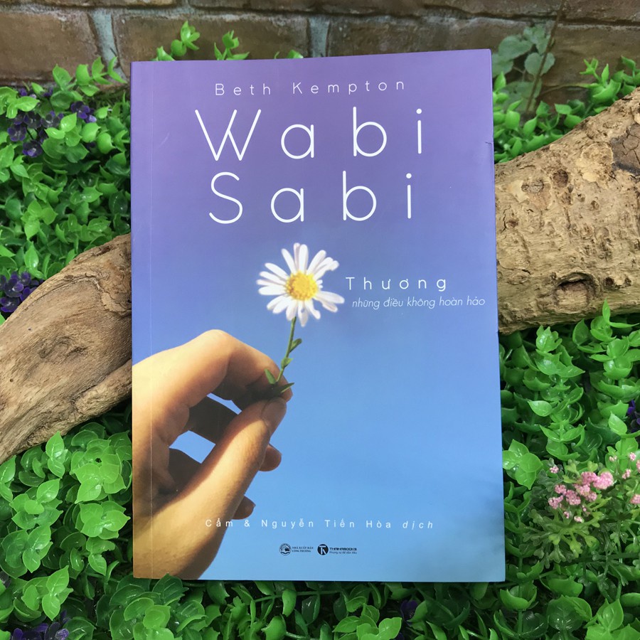 Sách - Wabi Sabi Thương Những Điều Không Hoàn Hảo