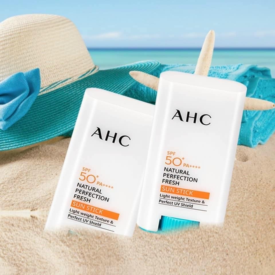 Lăn Chống Nắng AHC Natural Perfection Fresh Sun Stick SPF 50+PA++++ Chống Nắng Dạng Thỏi Hàn Quốc 14g