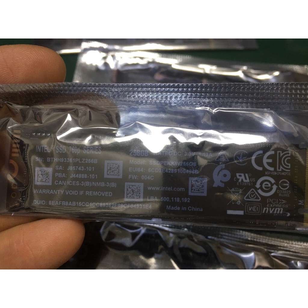 SSD Intel 760P 256GB 3D-NAND M.2 NVMe PCIe Gen3 x4 SSDPEKKW256G8X1