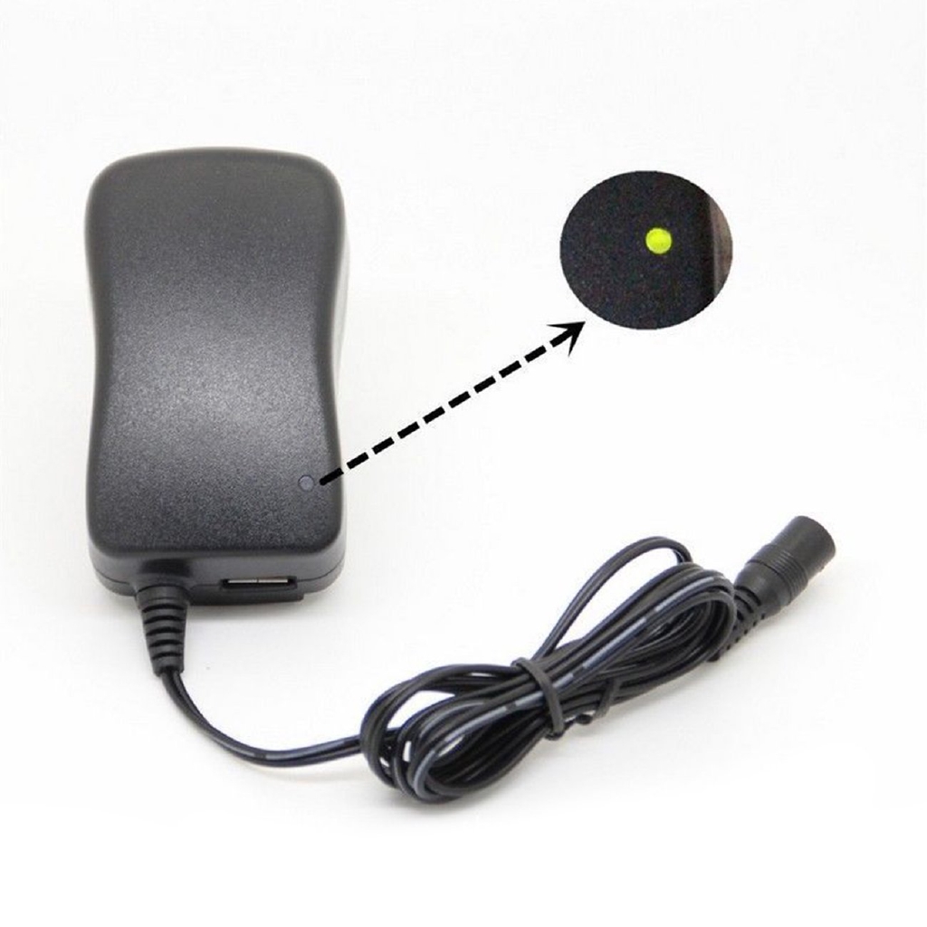 A 3-12V AC DC Power Supply Adaptor 30W 2.1A Charger Adaptor with 6 Plugs Adapter