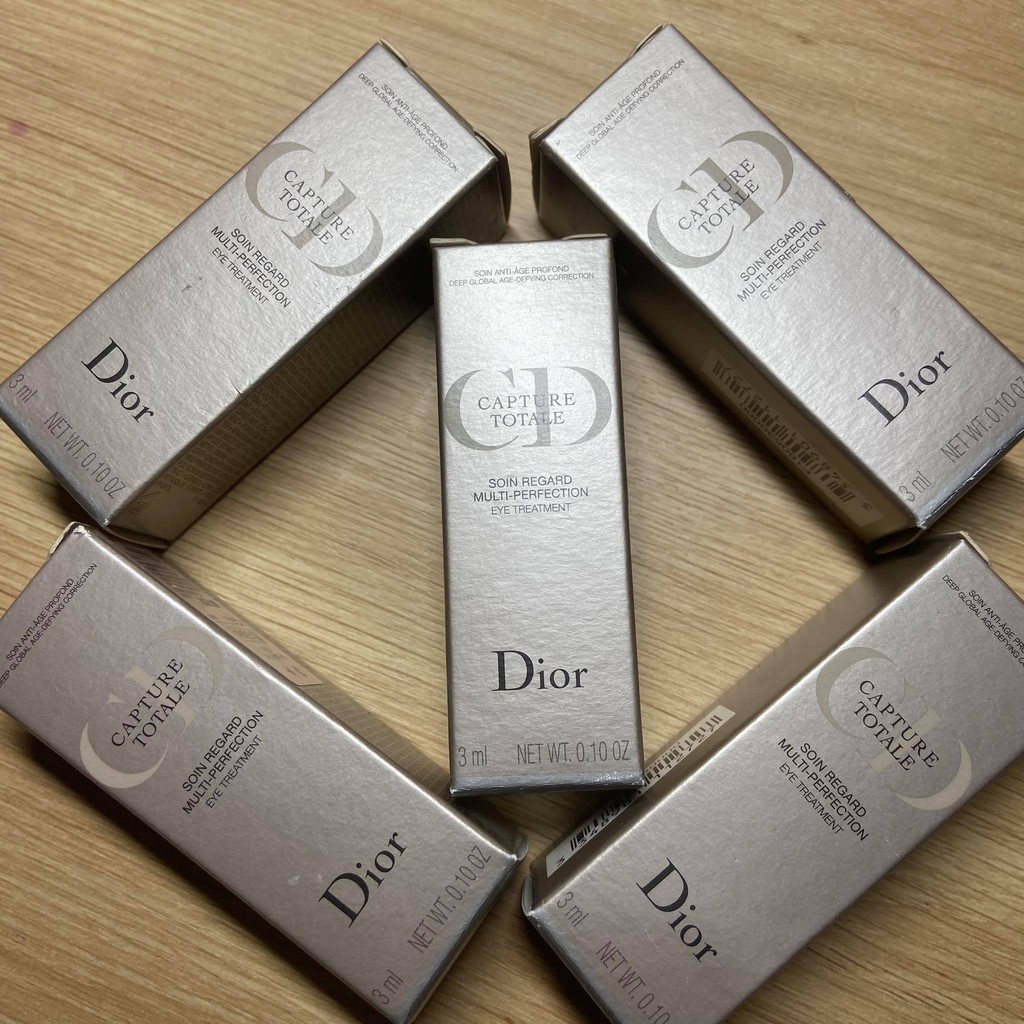 [Tặng] Kem dưỡng mắt Capture Totale Multi-Perfection Eye Treatment | BigBuy360 - bigbuy360.vn