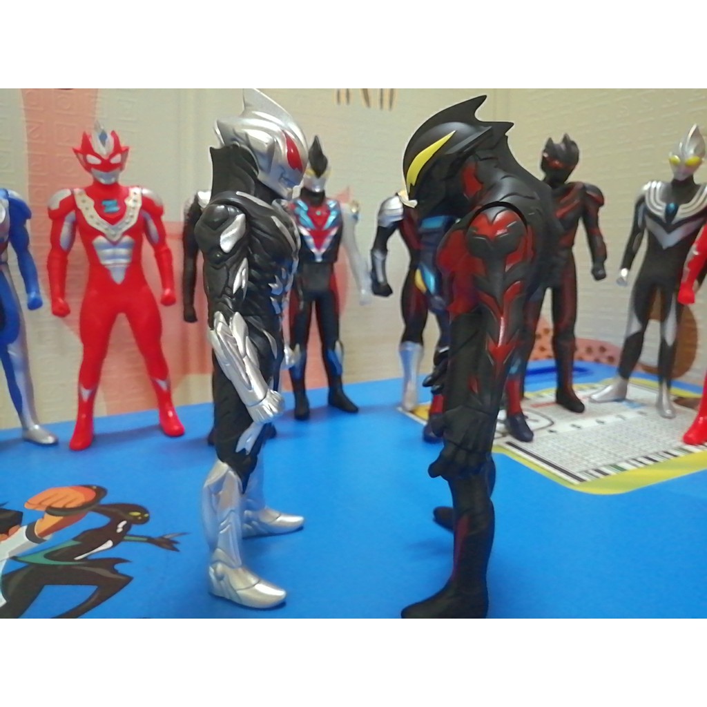 Mô hình Ultraman Belial 23cm Series Phim Ultraman Siêu nhân điện quang [Đồ Chơi 24/7]