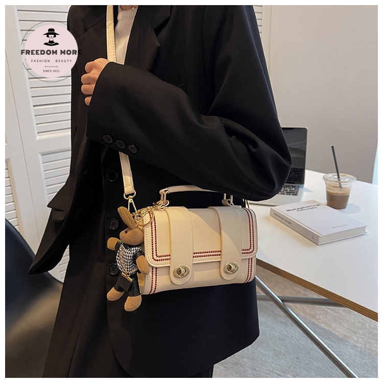 Túi Đeo Chéo Phong Cách Phương Tây Thời Trang Xuân Hè 2022