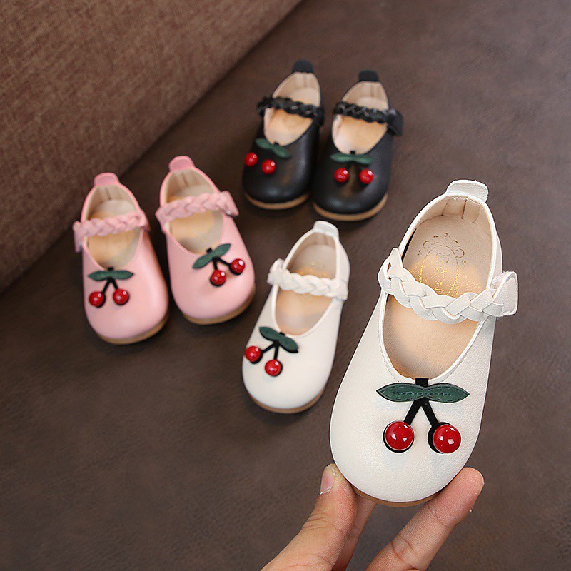 Giày bệt thêu trái cherry cho bé gái