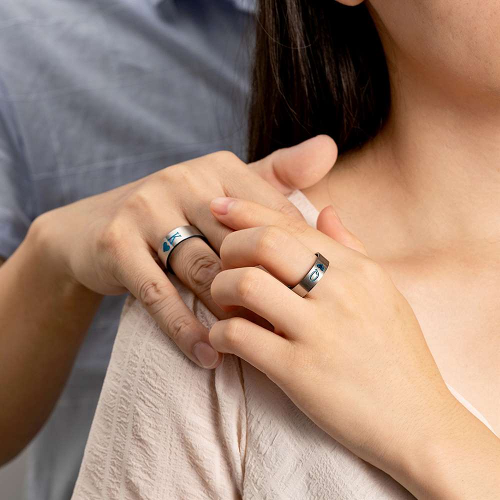 Nhẫn Thép Titan Khắc Chữ KING/QUEEN qf073