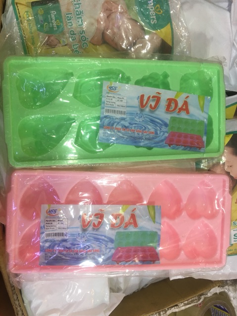 Khay đá lớn