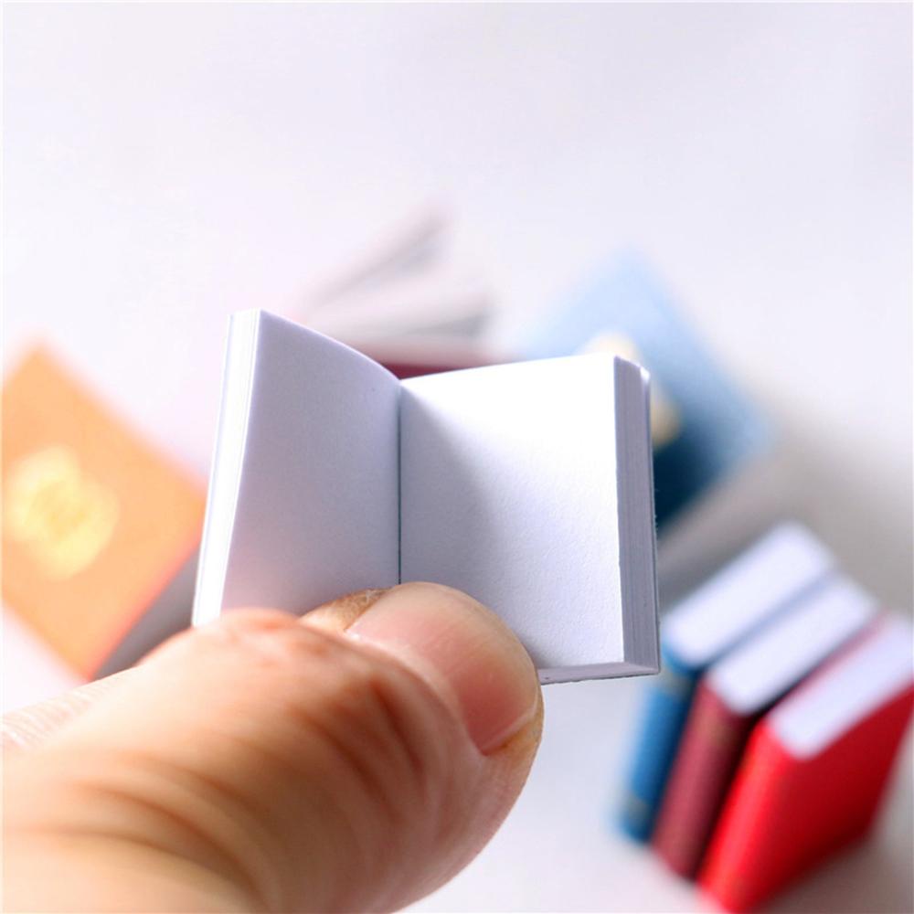 BEBETTERM Set 4 Cuốn Sách Mini Trang Trí Nhà Búp Bê