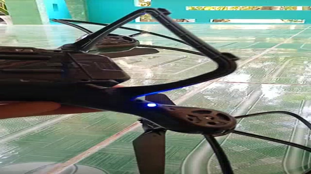 Máy bay điều khiển từ xa Flaycam (có camera) | BigBuy360 - bigbuy360.vn