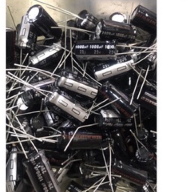 10   Tụ   Hoá   1000uf 25v