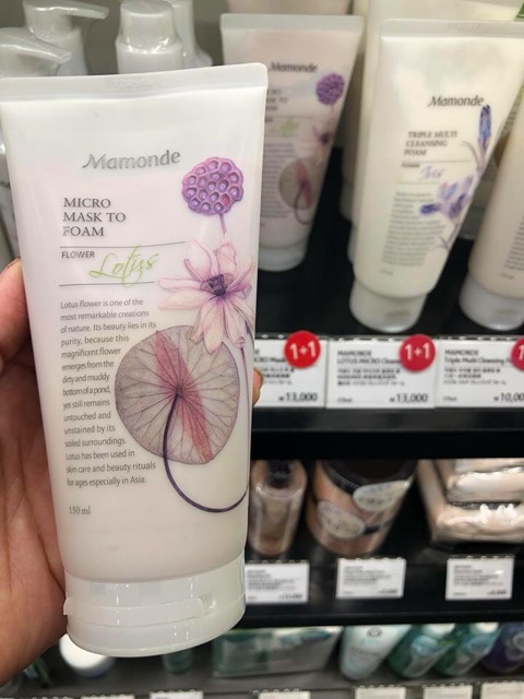 Sữa rửa mặt chiết xuất hoa sen Mamonde 50ml