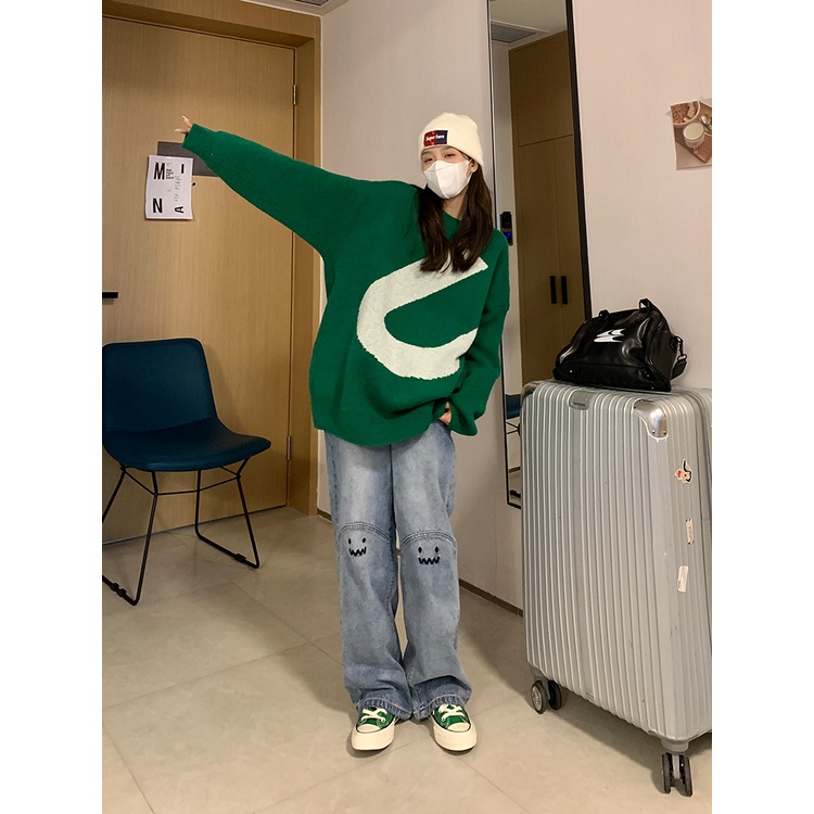 Quần jean ống rộng lưng cao phối thêu mặt cười phong cách cổ điển | BigBuy360 - bigbuy360.vn