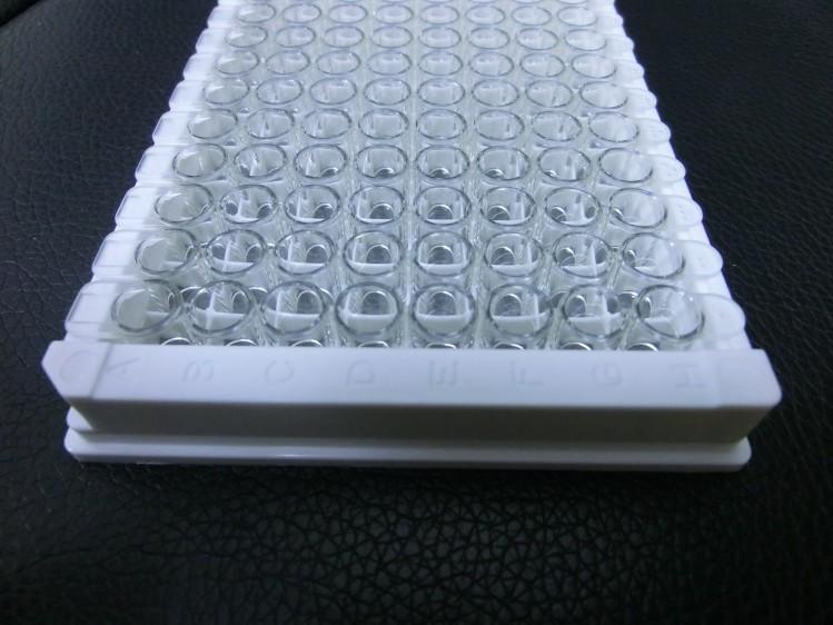 Đĩa elisa 96 giếng có thể tách rời, loại 12 trip - Nest, 504201