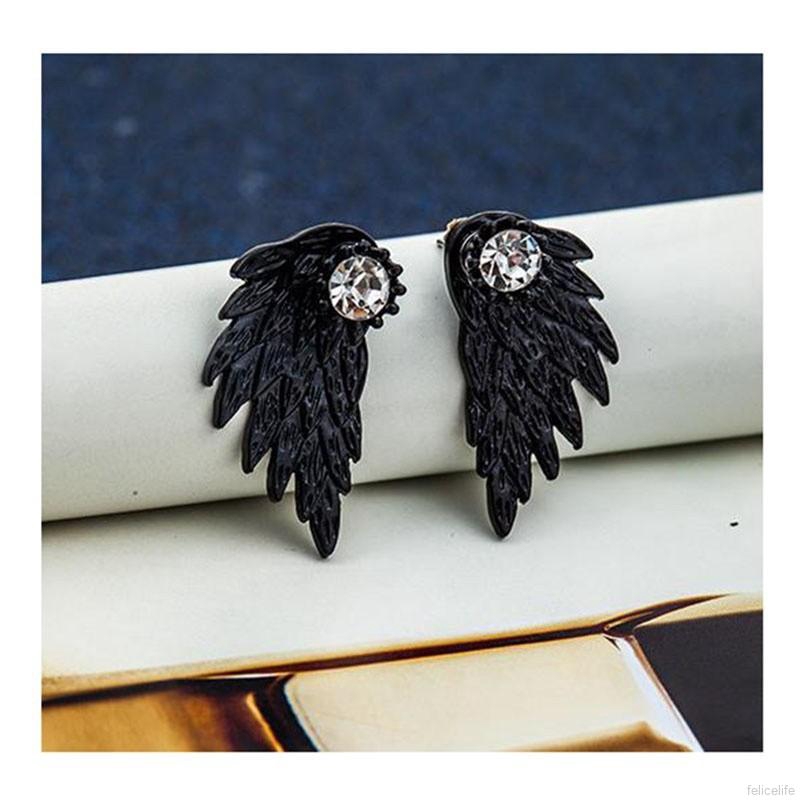 Khuyên tai hình cánh chim phối kim cương giả đầy độc đáo