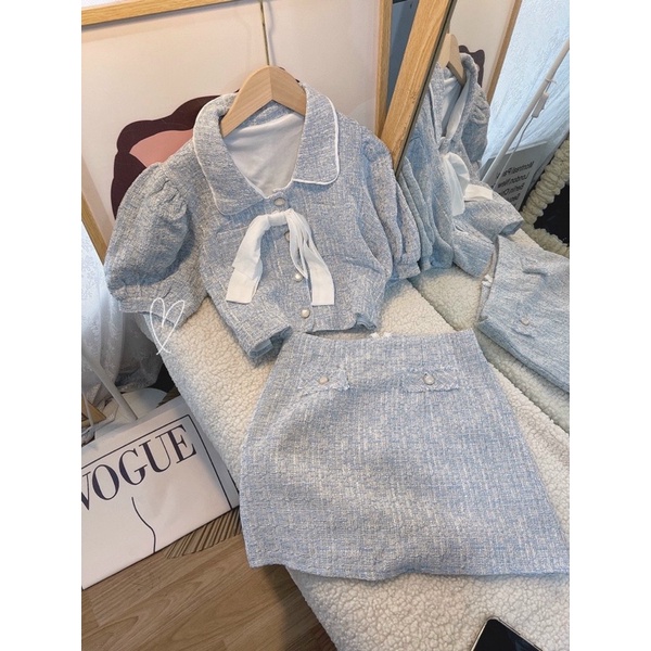 Set áo dạ 2 món: khoác dạ + chân váy xếp ly