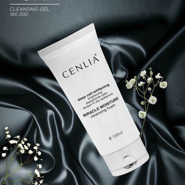 Sữa rữa mặt CENLIA