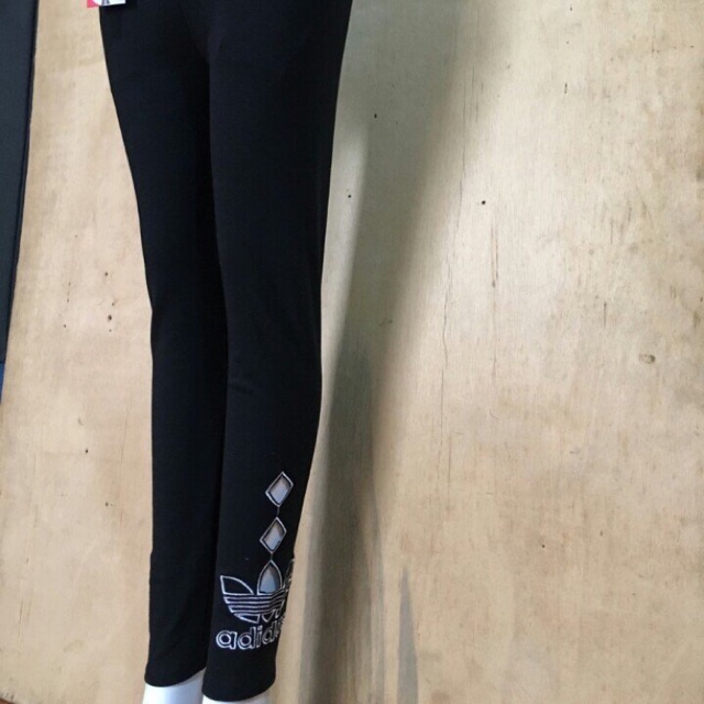Quần legging nữ