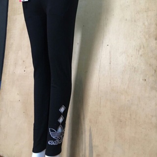 Quần legging nữ