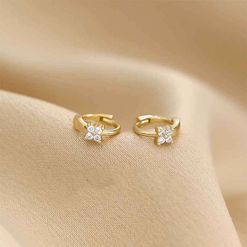 1 Đôi Khuyên Tai Mạ Vàng 14K Đính Đá Thời Trang Cho Nữ