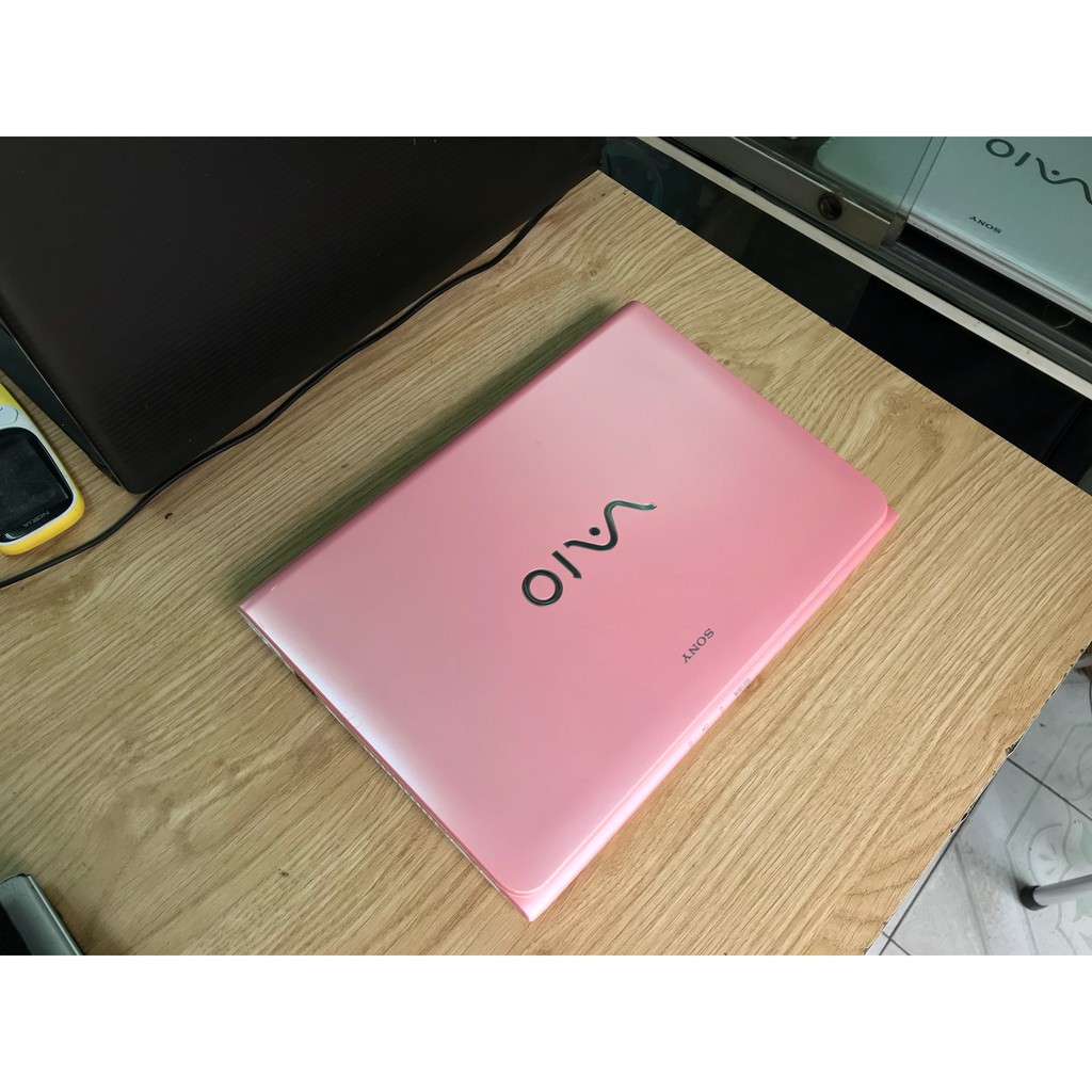 [500K] Laptop Sony Vaio mini SVE 11 | Chip AMD 3,2Ghz | Ram 4GB | 11 inch Mỏng nhẹ Tặng Phụ Kiện