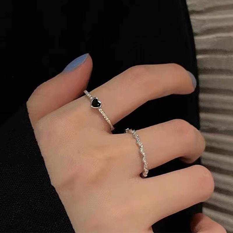 Nhẫn đính đá zircon hình trái tim màu đen đơn giản thời trang nữ tính